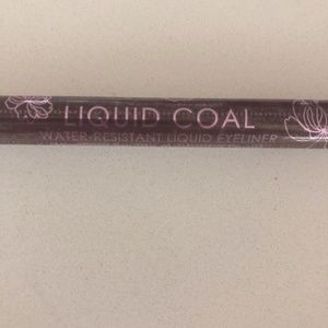 Seraphine Botanicals Liquid Coal Water Resistant Eyeliner